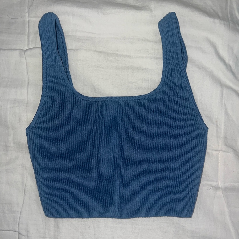 Aritzia Babaton Sculpt Knit Squareneck Cropped Tank
